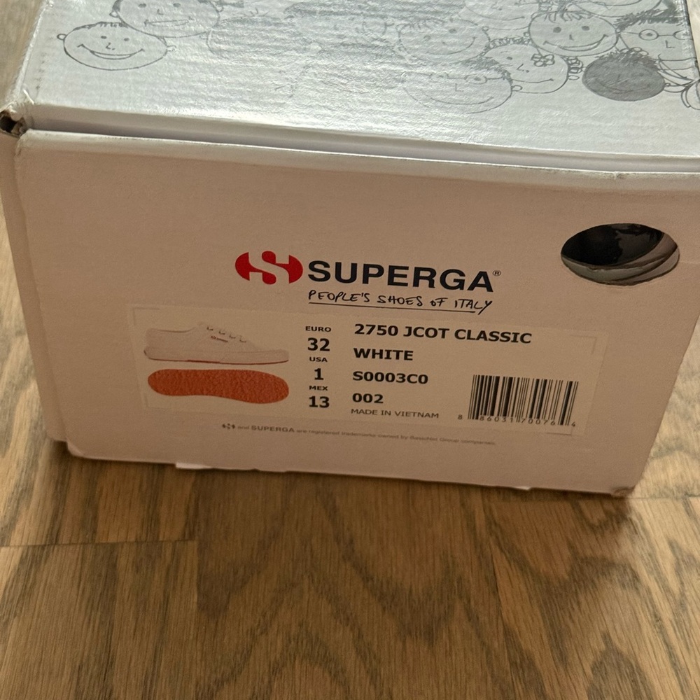 Brand new in box*Superga Girl’s 2750 JCOT Classic White Canvas Sneakers - Picture 6 of 7
